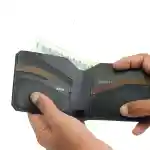 ⁦Vault Leather Wallet – Black⁩ - الصورة ⁦5⁩