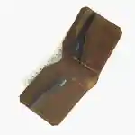⁦Vault Leather Wallet – Brown⁩ - الصورة ⁦4⁩
